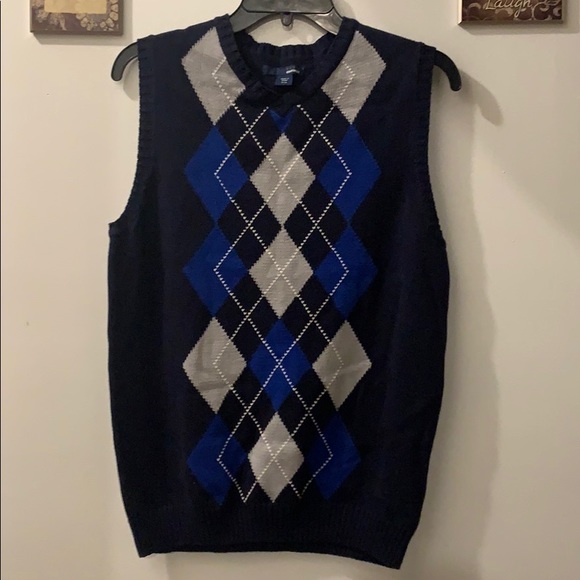 Holiday Vest - Picture 1 of 4